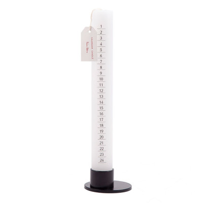 Lysestage i sort jern.