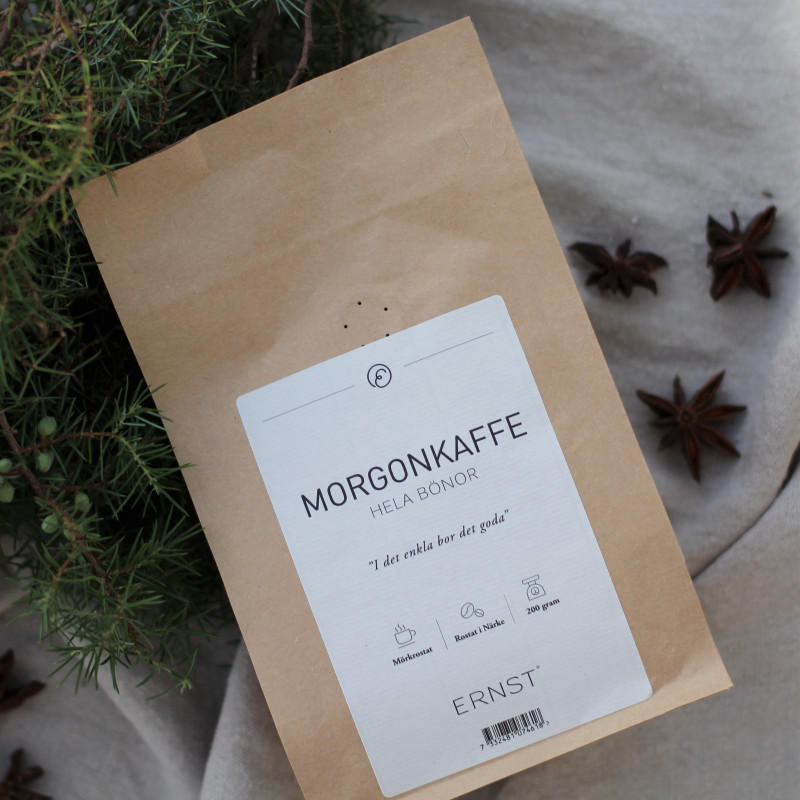 Ernst kaffebønner. Morgenkaffe. Ernst kaffebønner. Morgenkaffe.