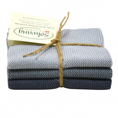 Solwang strikkede karklude i grå farver.