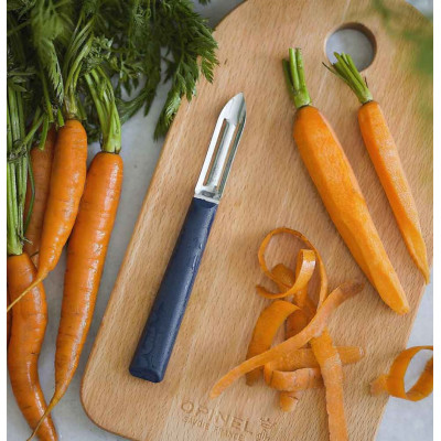 Opinel kartoffelskræller.