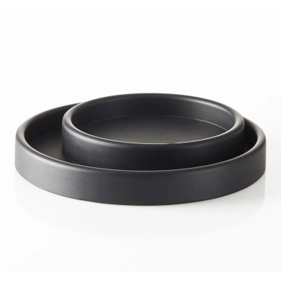 Flaskebakke i sort gummi fra SEJ Design.