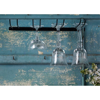 Holder til væggen til vinglas