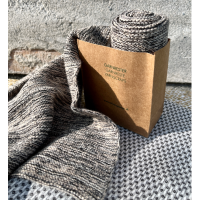 Gammeldags strikkede karklude af garnrester i økologisk bomuld fra Solwang.