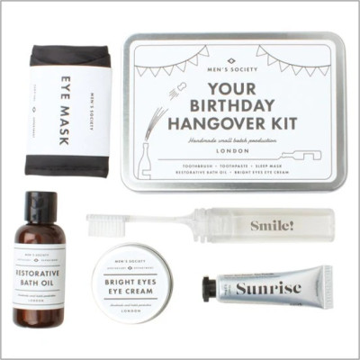 Gaveæske til fødselaren.