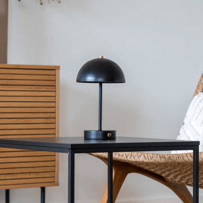 Sort bordlampe LED genopladelig