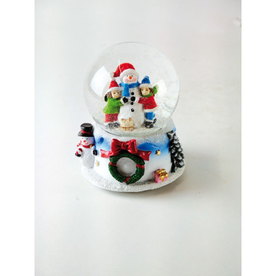 Spilledåse med sne.