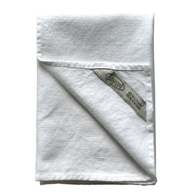 Hvide hørservietter.