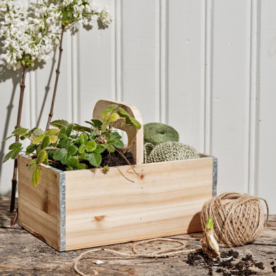 Sejlgarn i naturfarve.